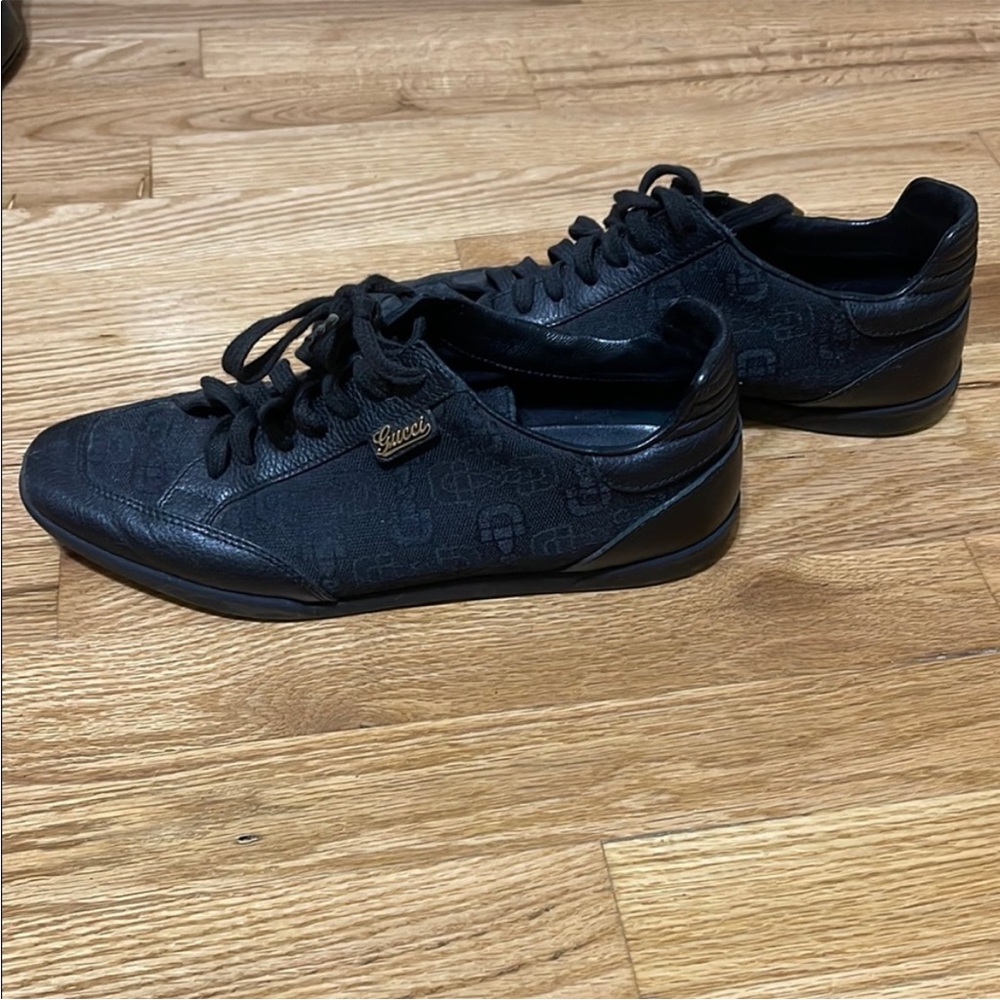 Gucci women’s Black Sneakers